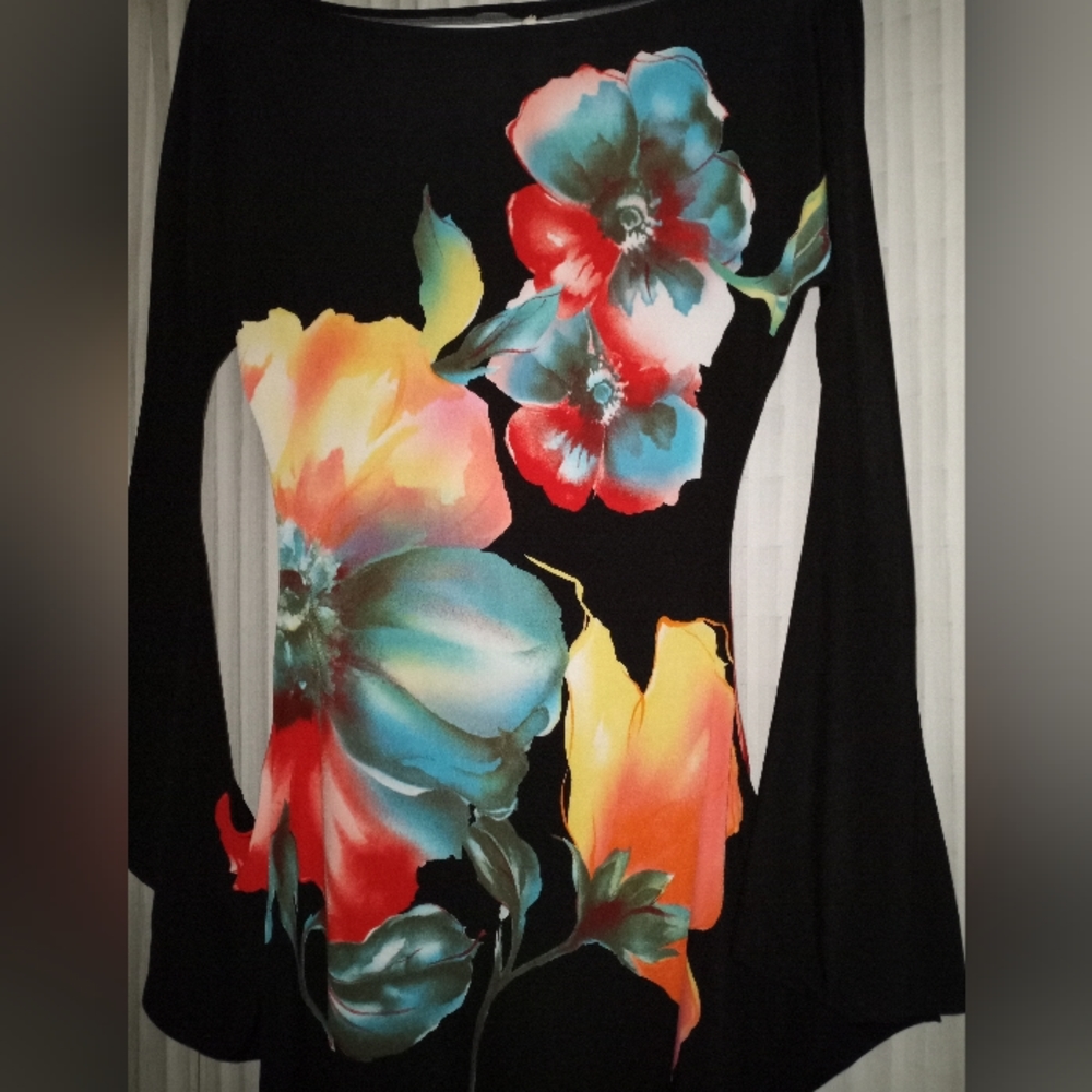 Beautiful beautiful especially when it's on this came from an old Boutique shop